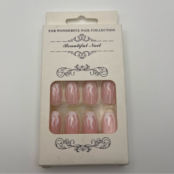 Press on Nails Lot - Picture 2 of 4